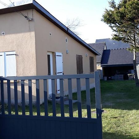 Coté Terre Saint-Germain-sur-Ay Extérieur photo